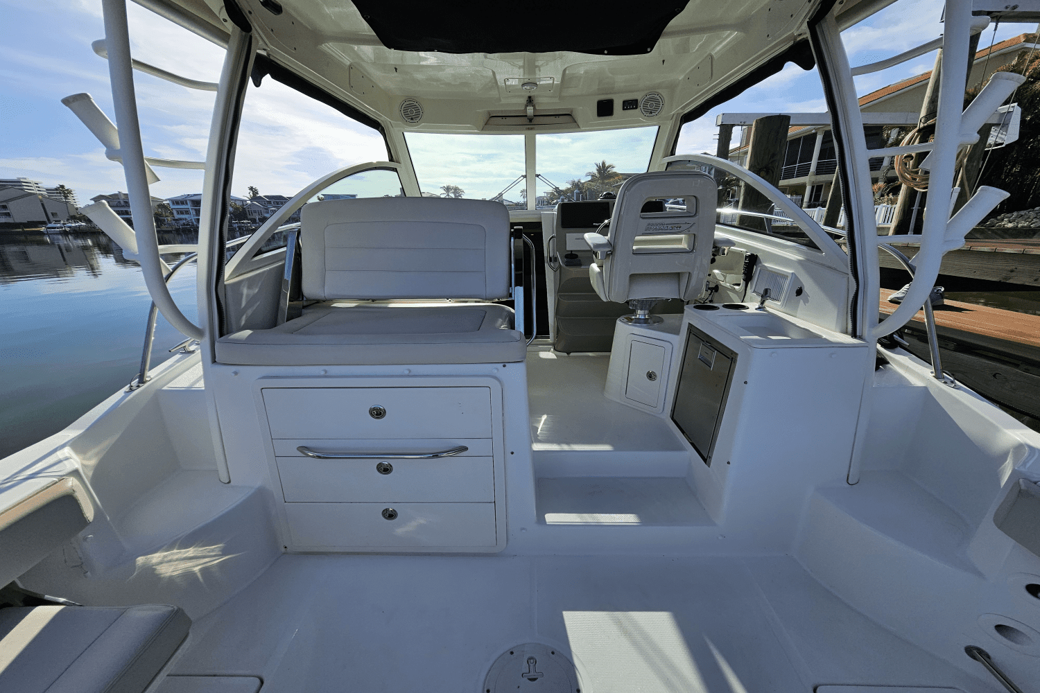 2017 Boston Whaler 315 CONQUEST Image Thumbnail #20