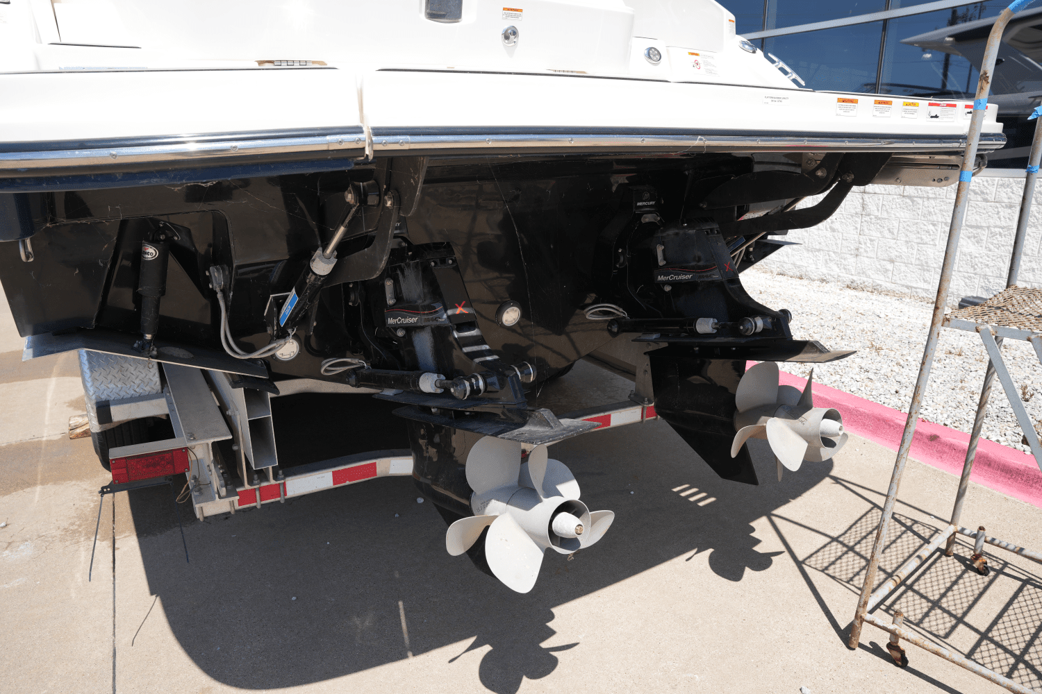 2020 Sea Ray 350 SLX Image Thumbnail #5