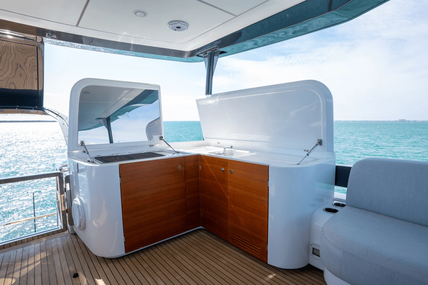 2022 Azimut
                                                             S10 Image Thumbnail #52