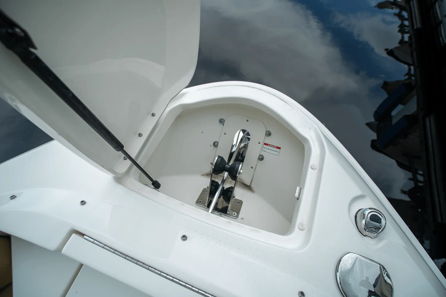 2025 Sea Ray SLX 400 Outboard Image Thumbnail #28