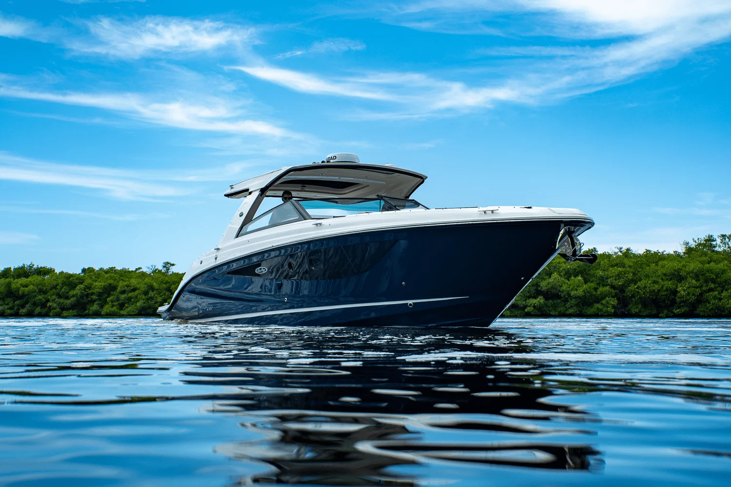 2025 Sea Ray SLX 400 Outboard Image Thumbnail #35