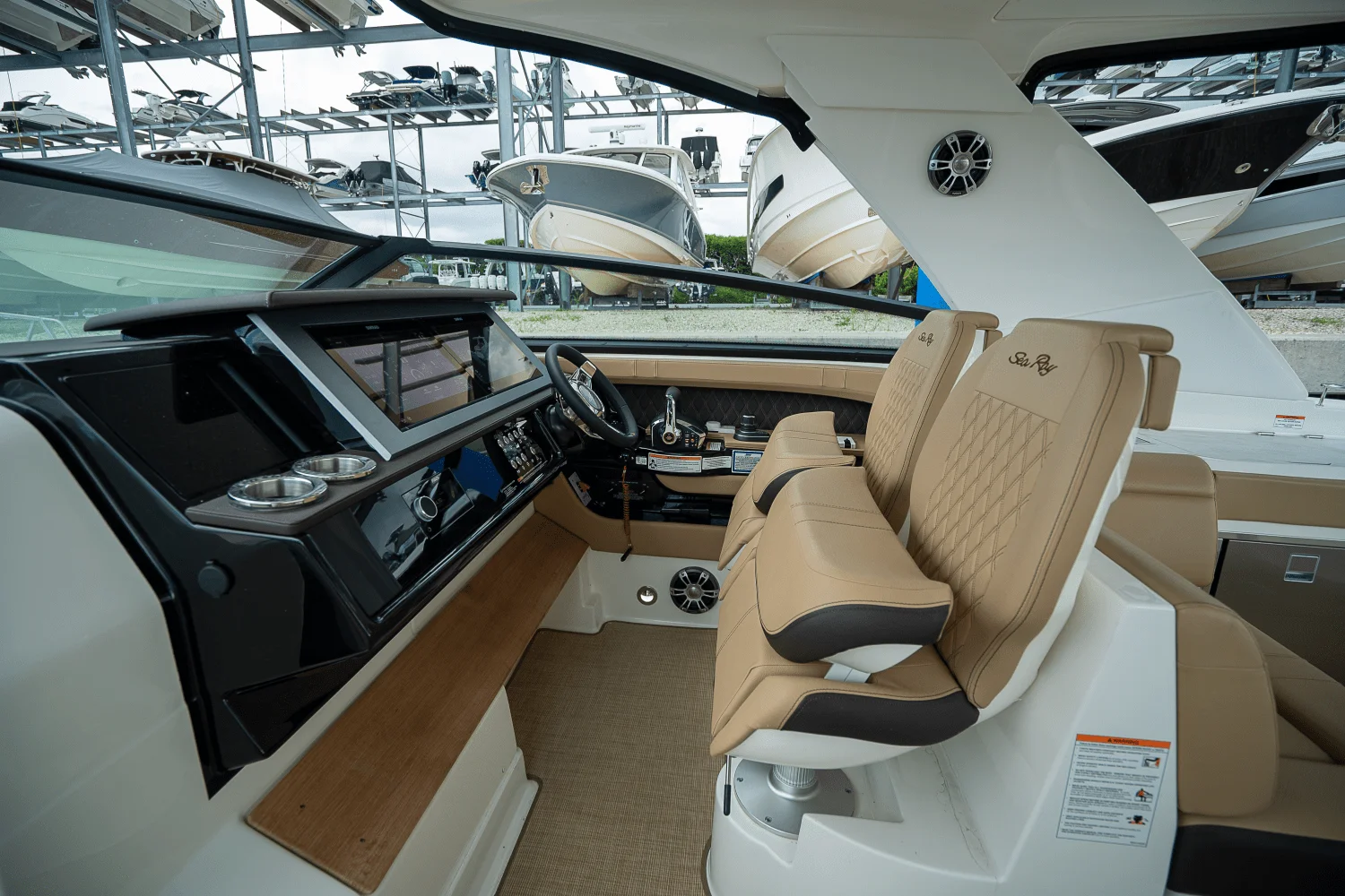 2025 Sea Ray SLX 400 Outboard Image Thumbnail #12