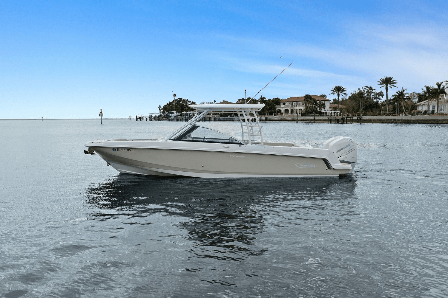 2018 Boston Whaler 270 VANTAGE Image Thumbnail #5