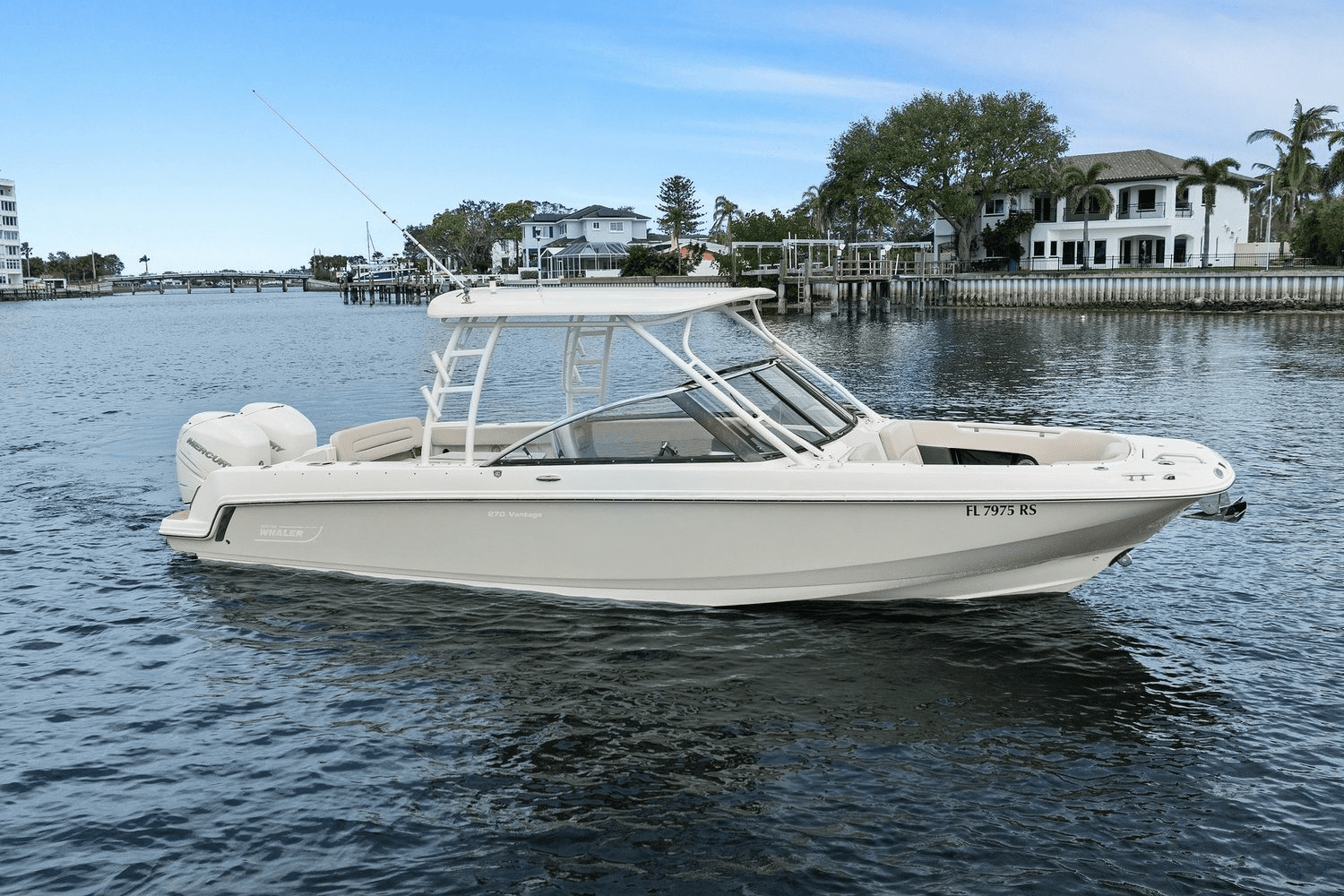 2018 Boston Whaler 270 VANTAGE Image Thumbnail #7