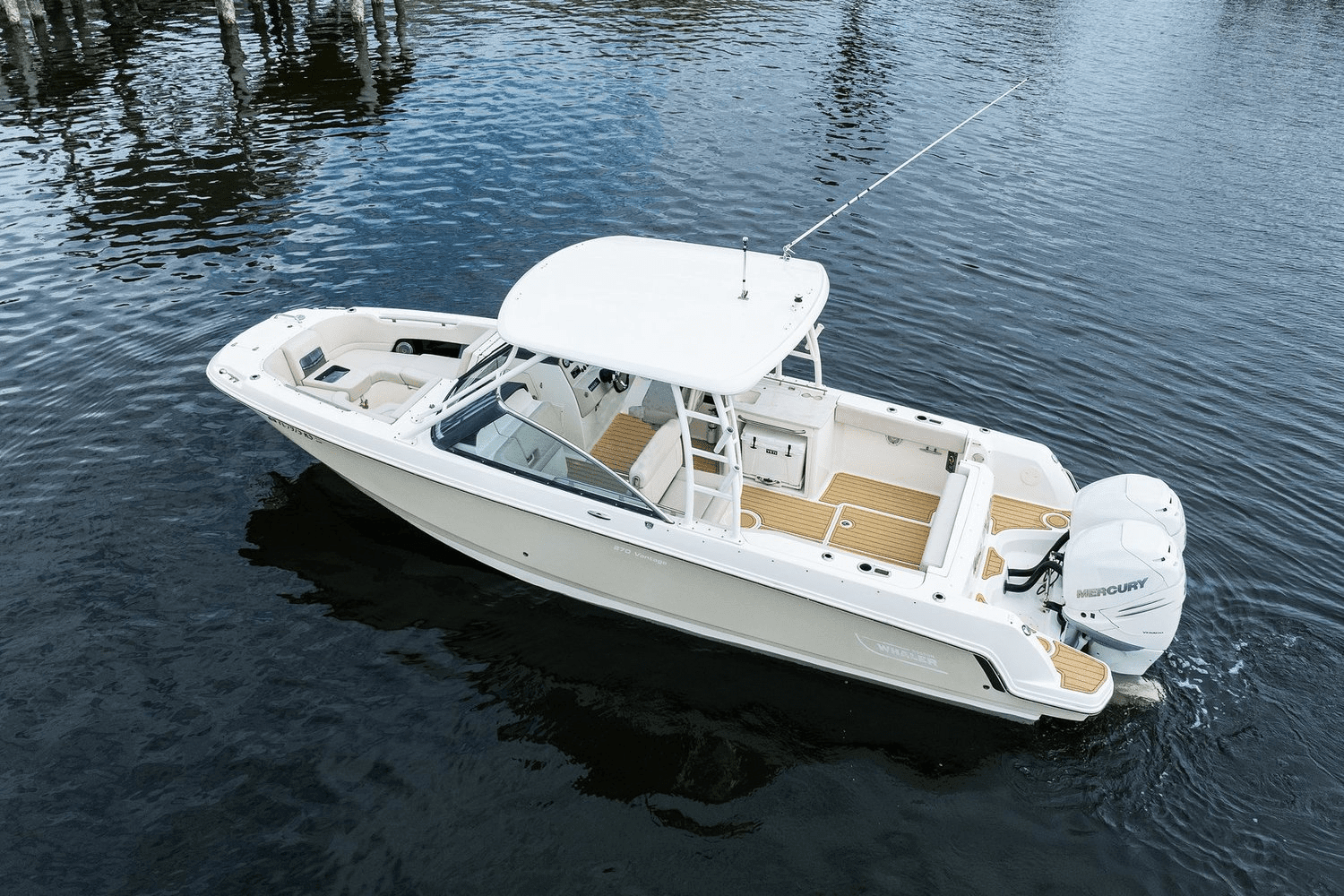 2018 Boston Whaler 270 VANTAGE Image Thumbnail #3