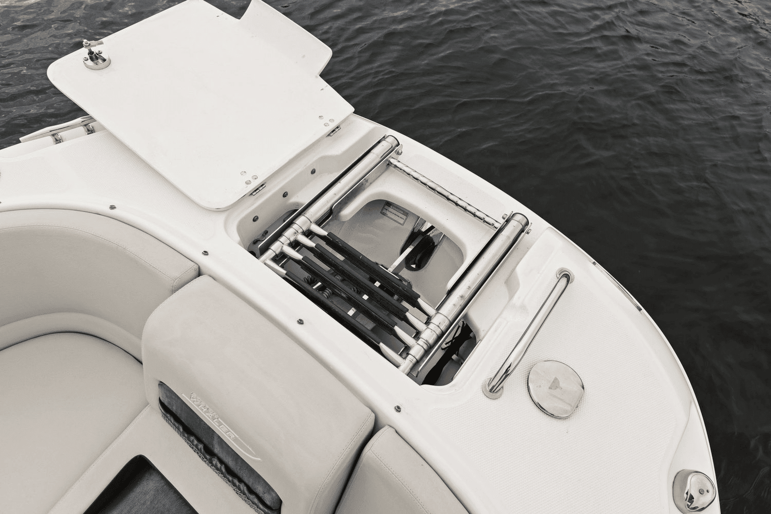 2018 Boston Whaler 270 VANTAGE Image Thumbnail #21