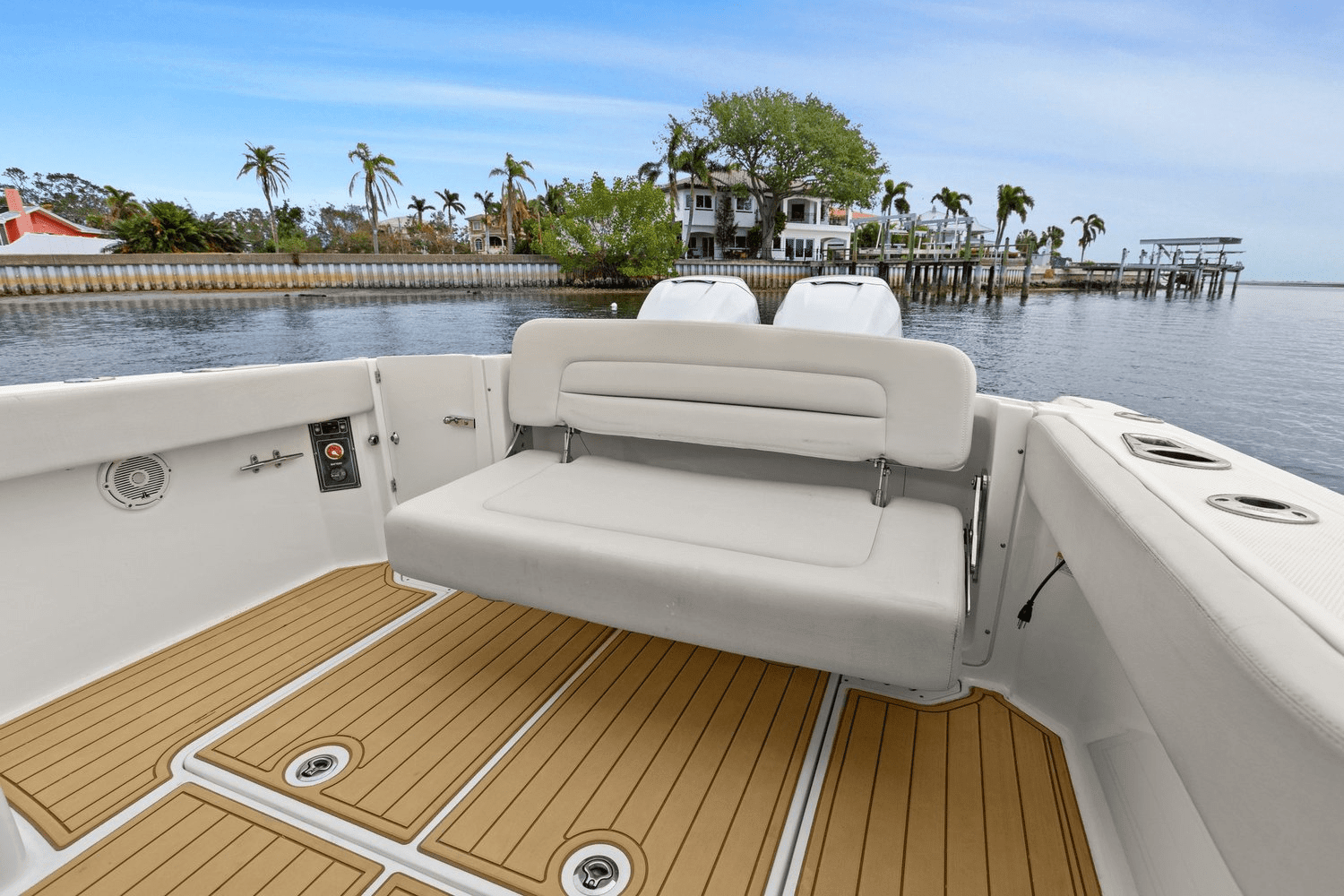 2018 Boston Whaler 270 VANTAGE Image Thumbnail #24