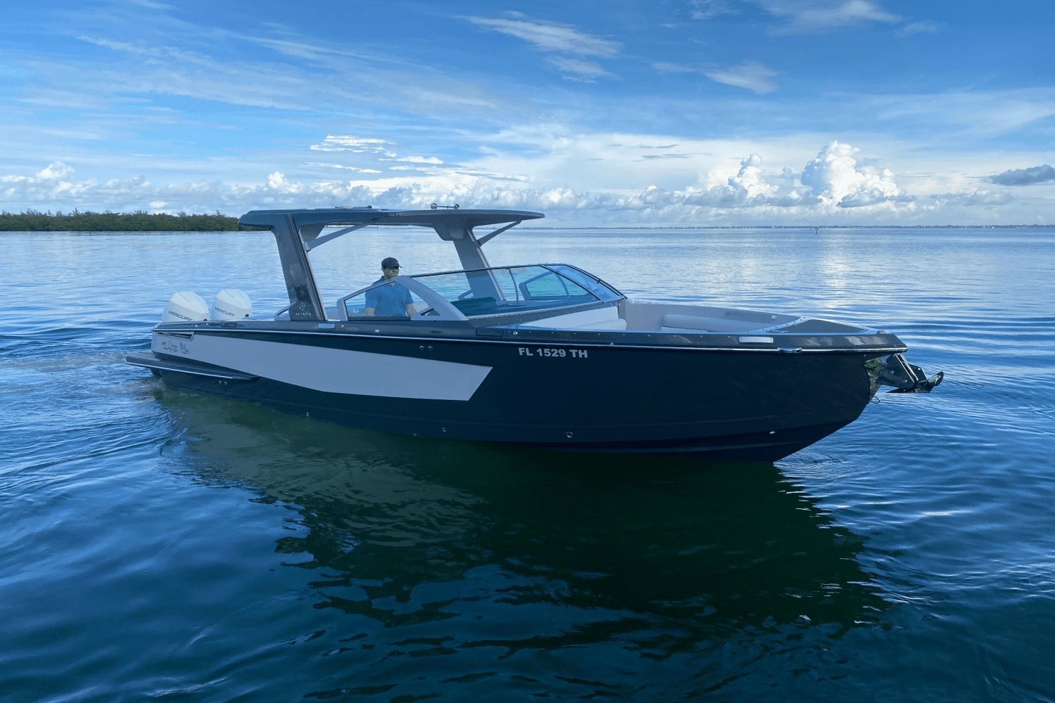 2022 Aviara 32 OUTBOARD Image Thumbnail #4