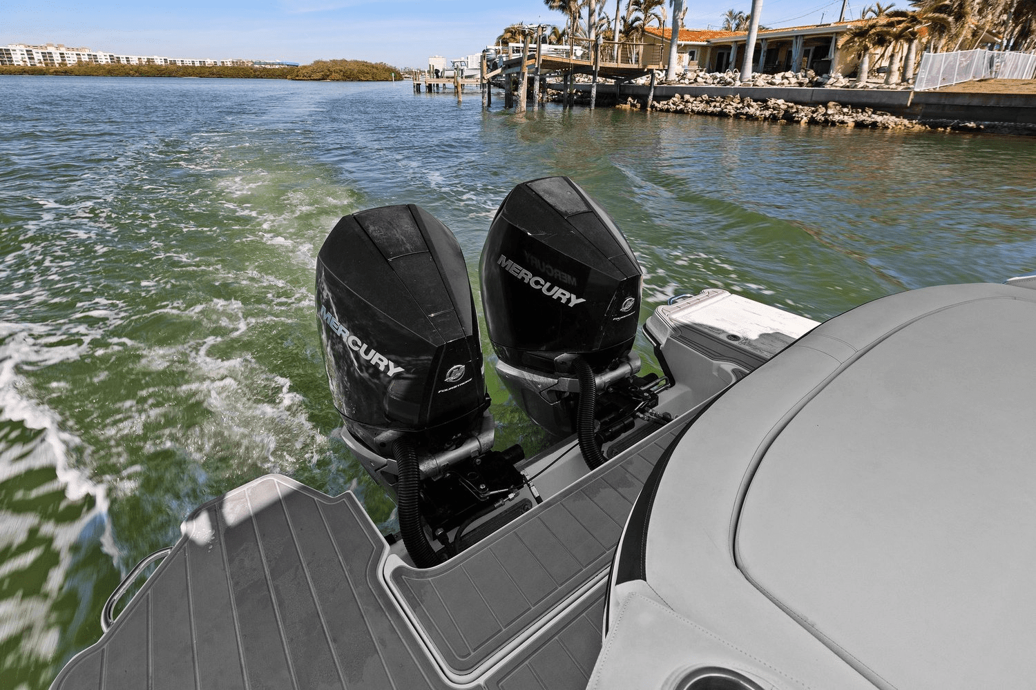 2019 Sea Ray 310 SLX OUTBOARD Image Thumbnail #30