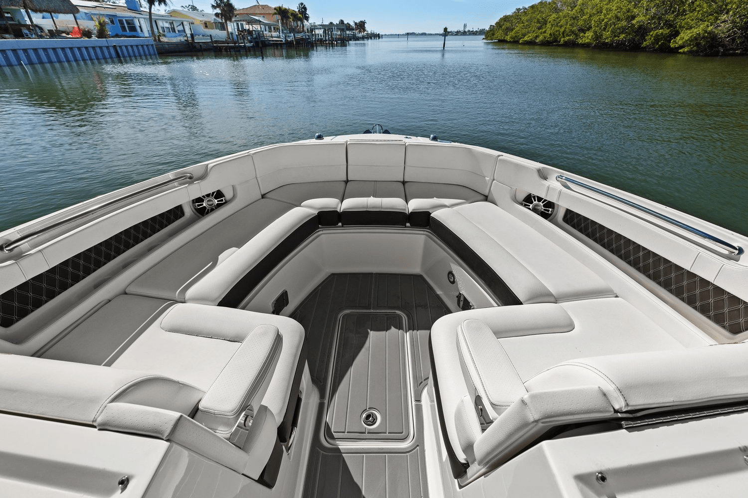 2019 Sea Ray 310 SLX OUTBOARD Image Thumbnail #21