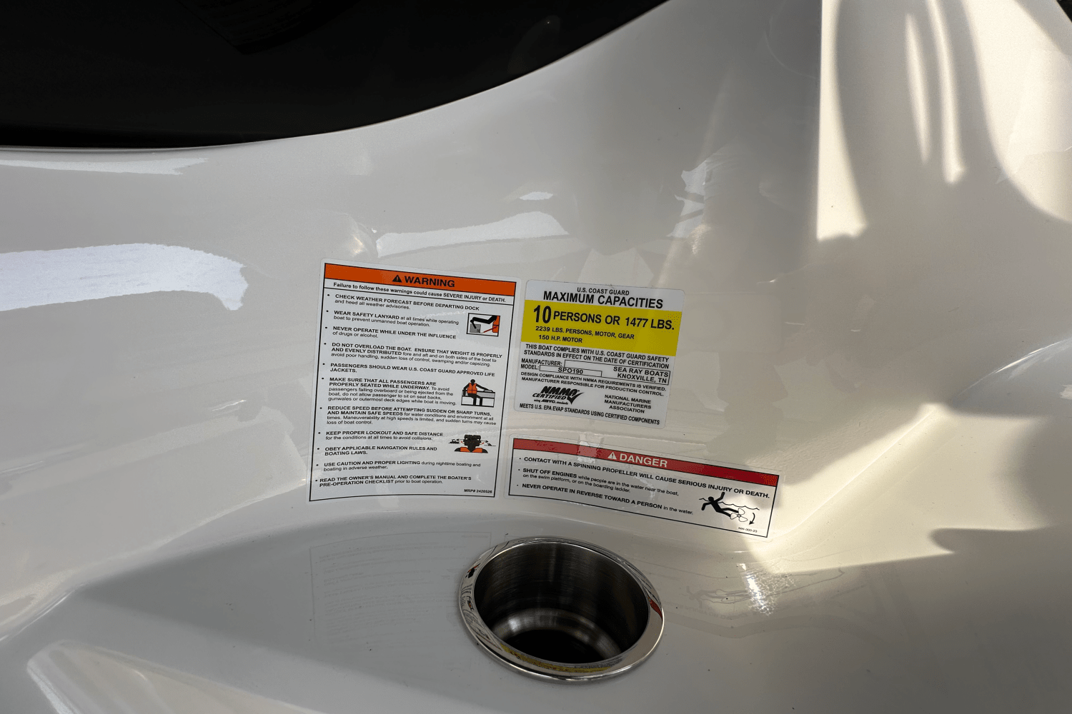 2025 Sea Ray SPX 190 Outboard Image Thumbnail #36