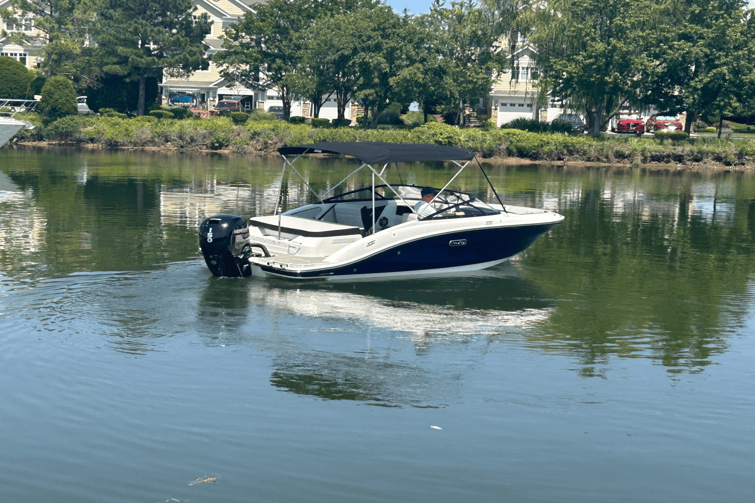 2025 Sea Ray SPX 190 Outboard Image Thumbnail #2