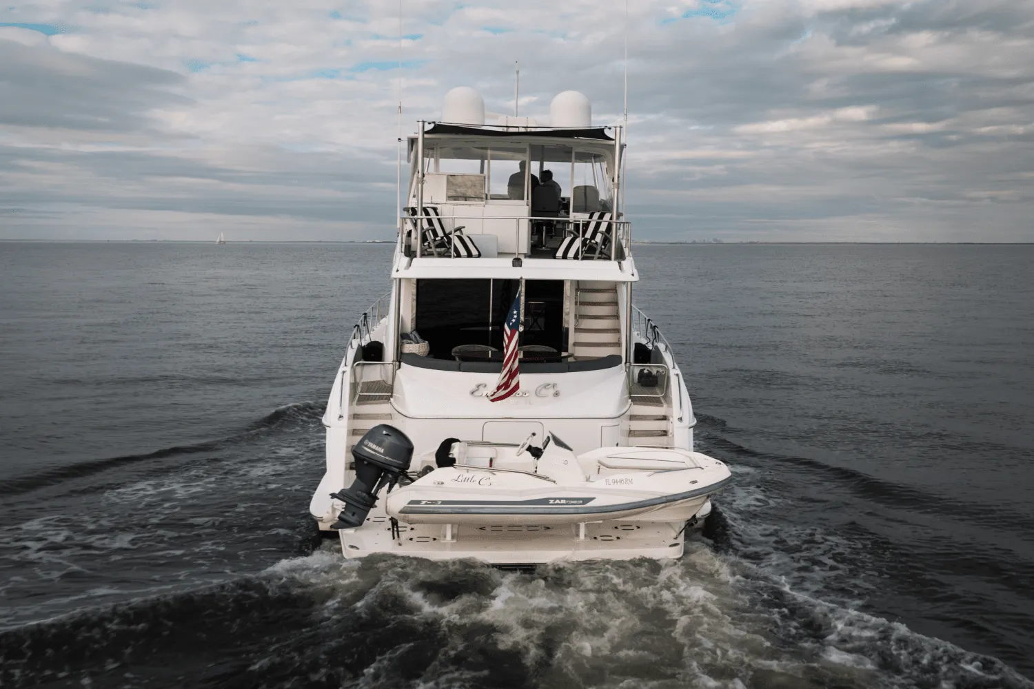 2018 Hatteras 60 MOTOR YACHT Image Thumbnail #4
