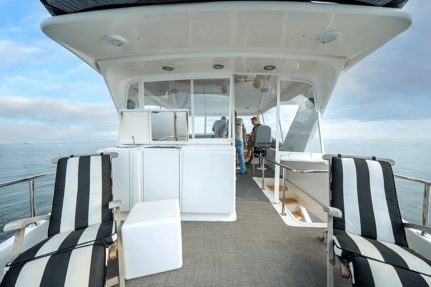 2018 Hatteras 60 MOTOR YACHT Image Thumbnail #61