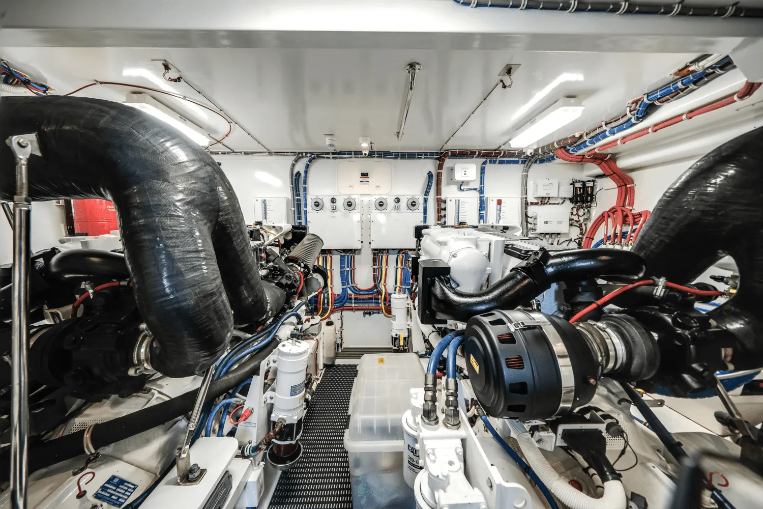 2018 Hatteras 60 MOTOR YACHT Image Thumbnail #67