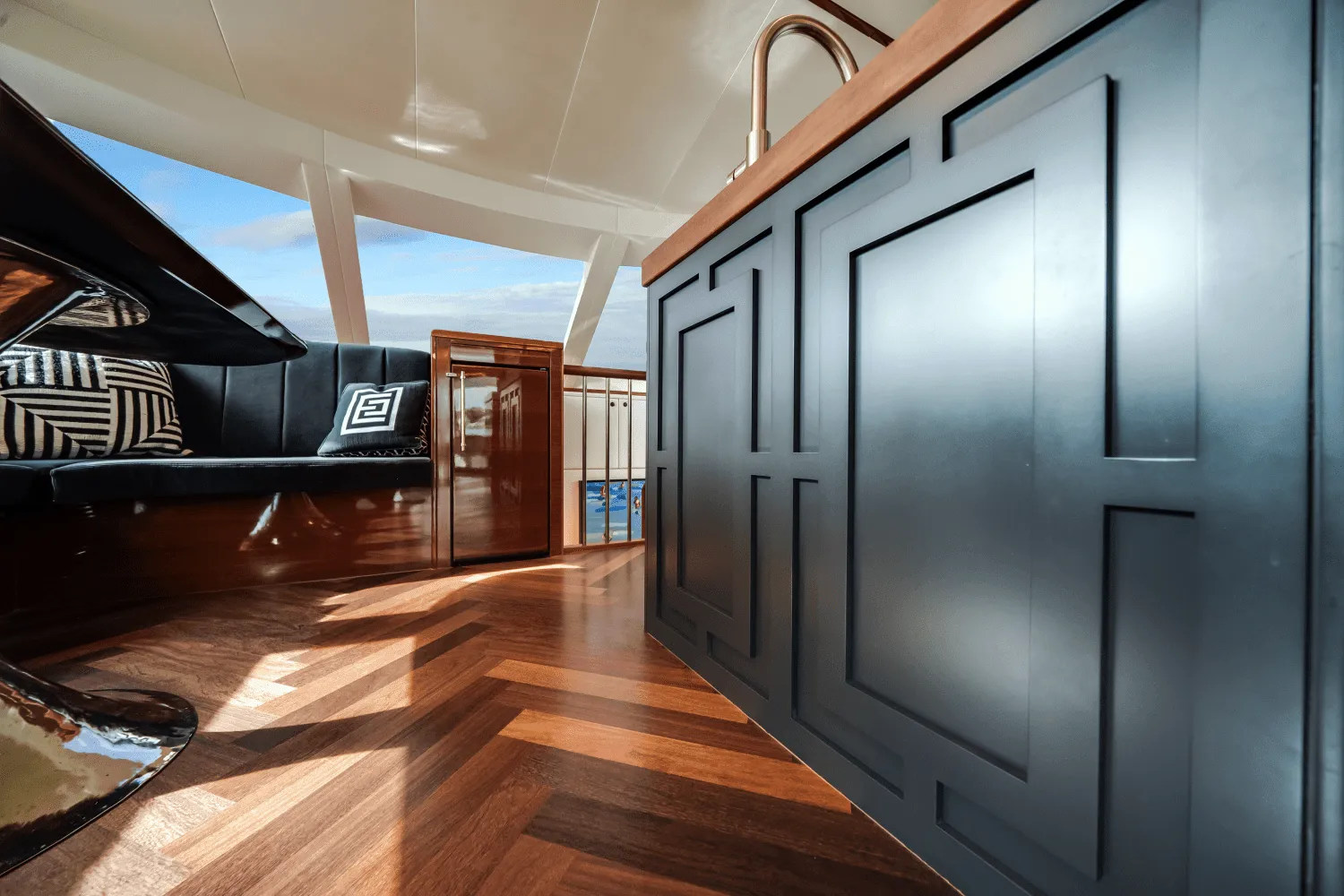 2018 Hatteras 60 MOTOR YACHT Image Thumbnail #22