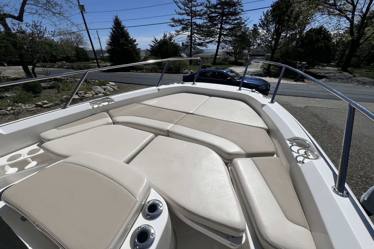 2019 Boston Whaler 210 DAUNTLESS Image Thumbnail #12