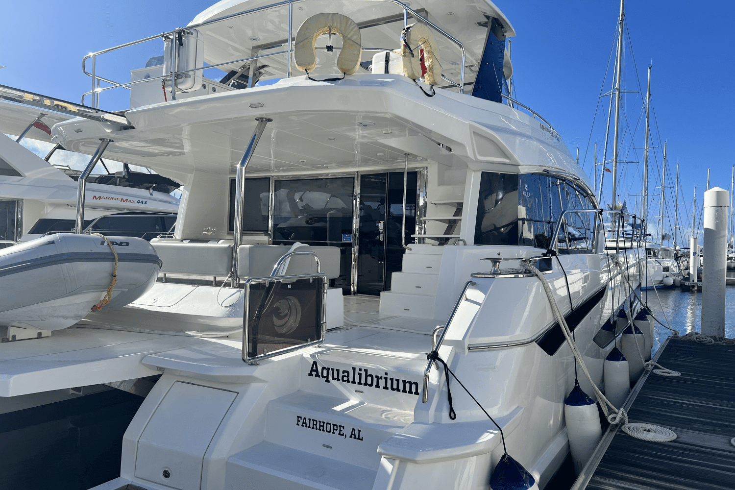 2022 Aquila 54