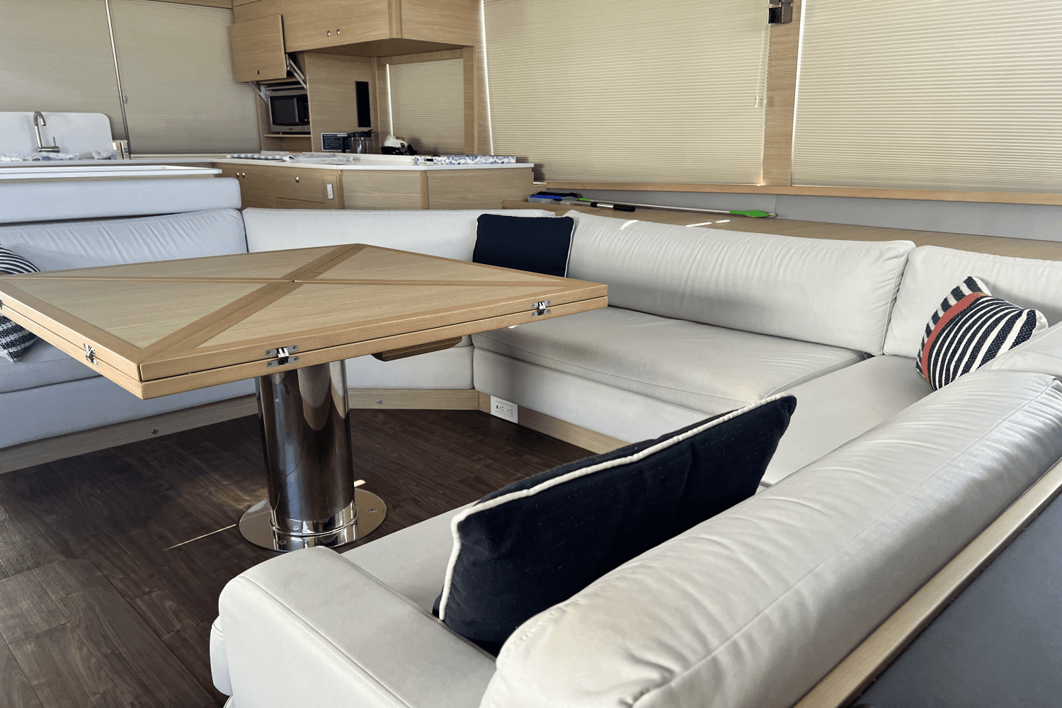 2022 Aquila 54 Image Thumbnail #9