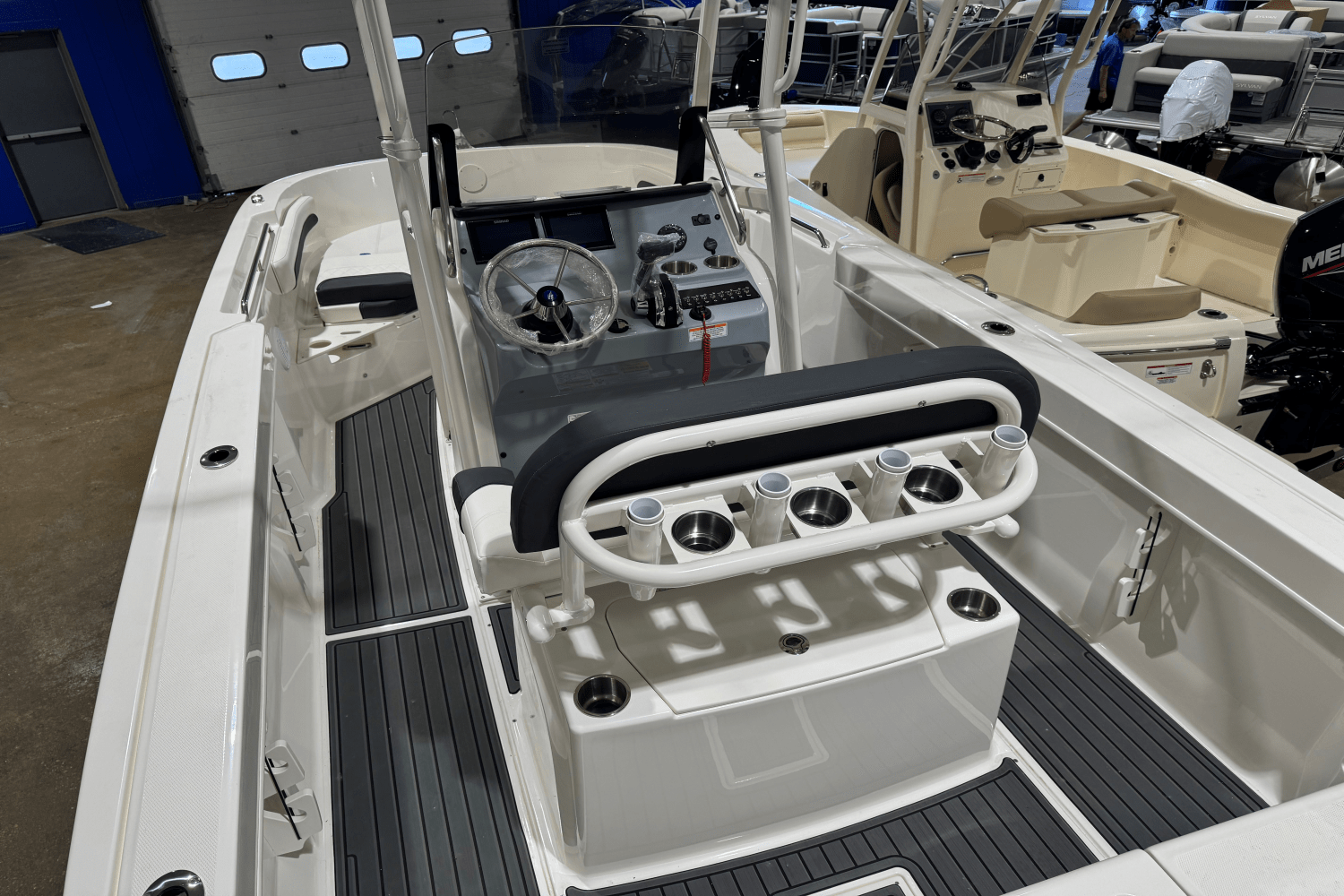 2025 Trophy CC22 Image Thumbnail #2