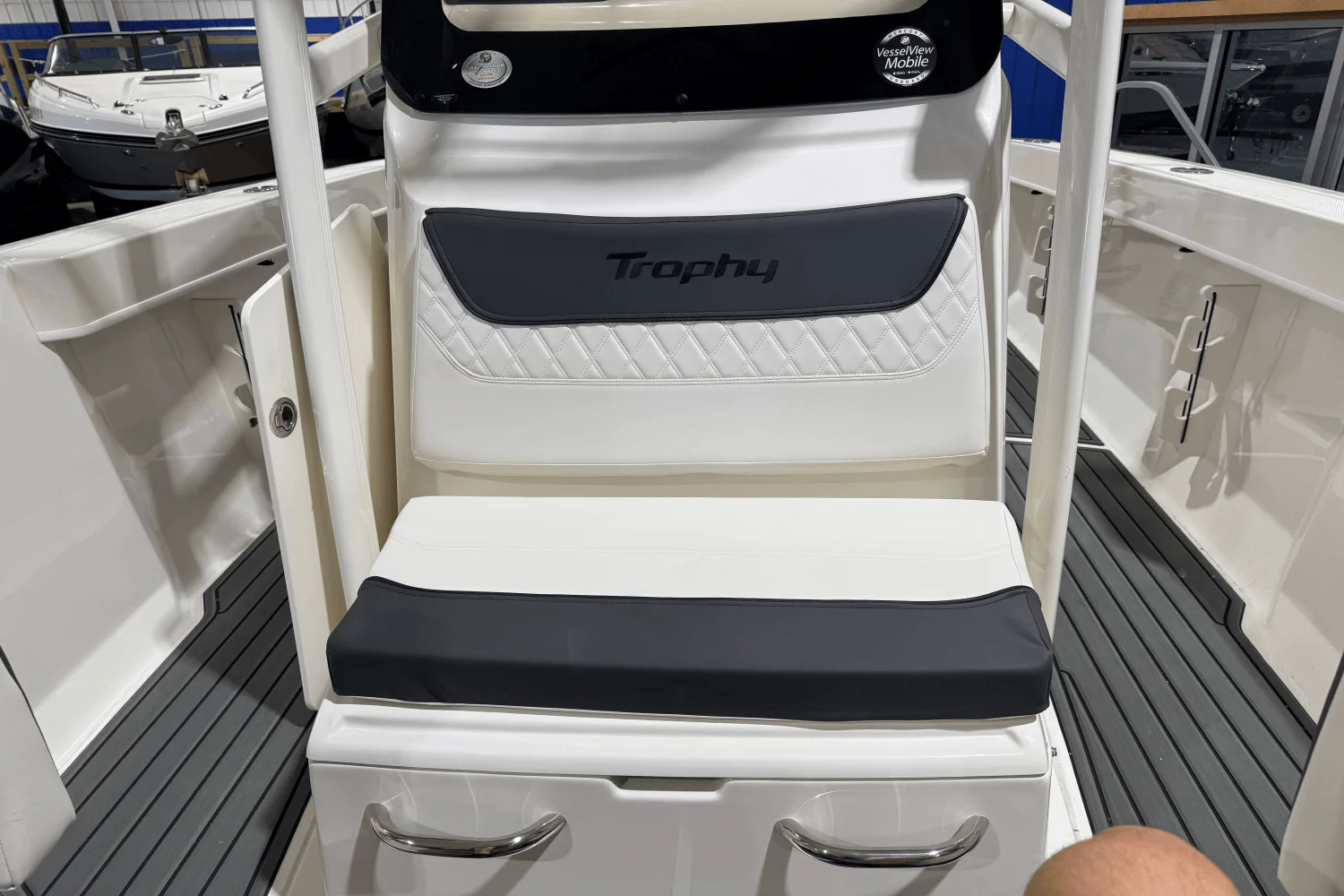 2025 Trophy CC22 Image Thumbnail #5