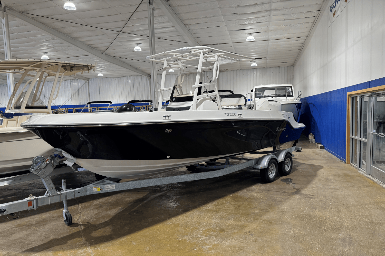 2025 Trophy CC22 Image Thumbnail #0