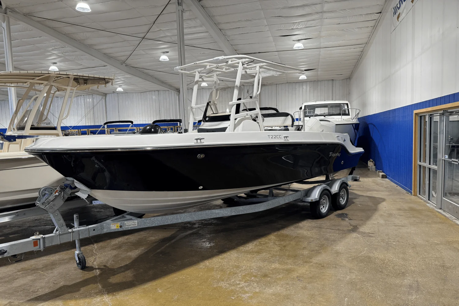 2025 Trophy CC22 Image Thumbnail #0