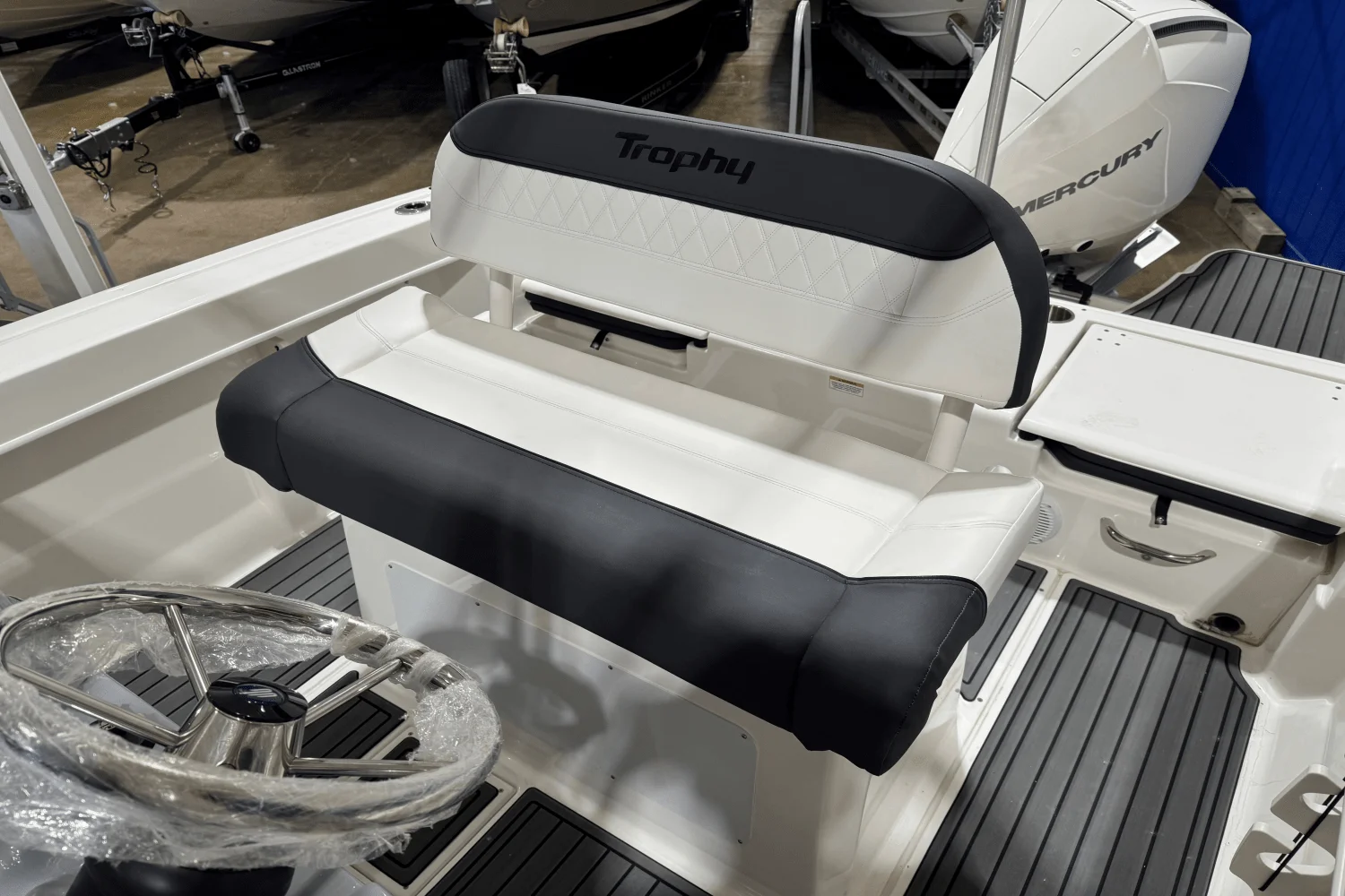 2025 Trophy CC22 Image Thumbnail #4