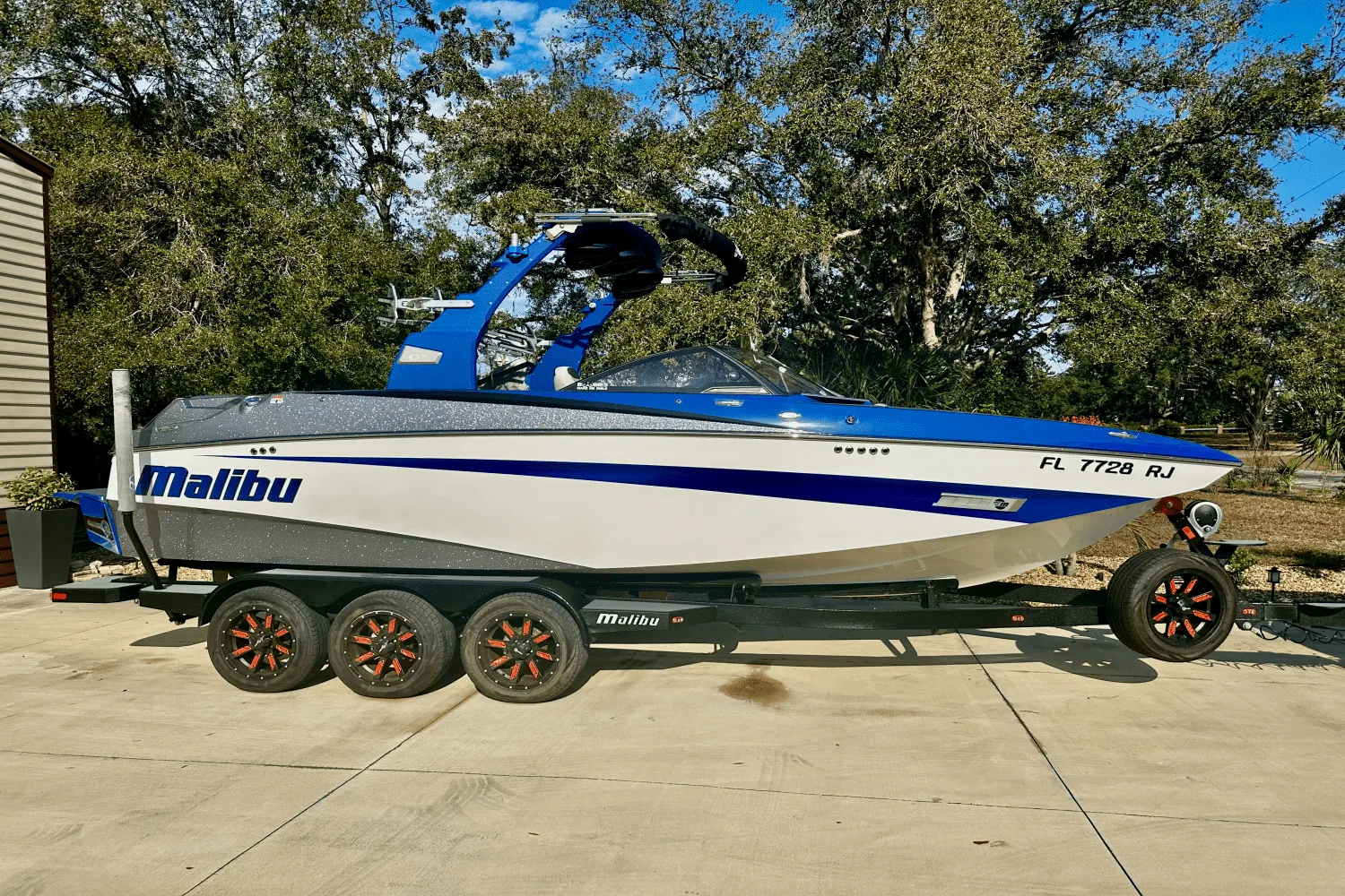 2017 Malibu M235 Image Thumbnail #0