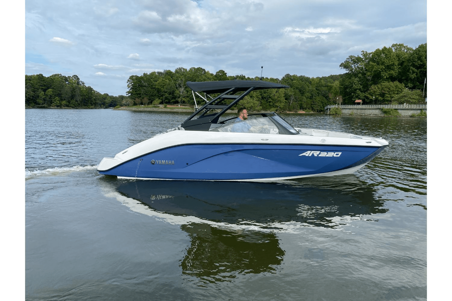 2025 Yamaha AR220 Image Thumbnail #4