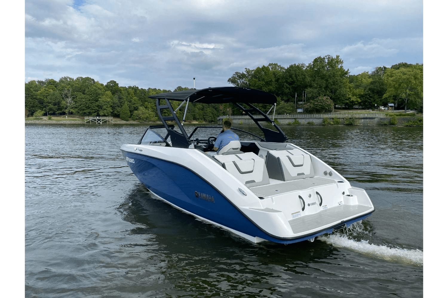 2025 Yamaha AR220 Image Thumbnail #1