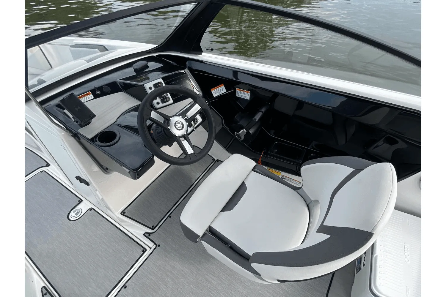 2025 Yamaha AR220 Image Thumbnail #15