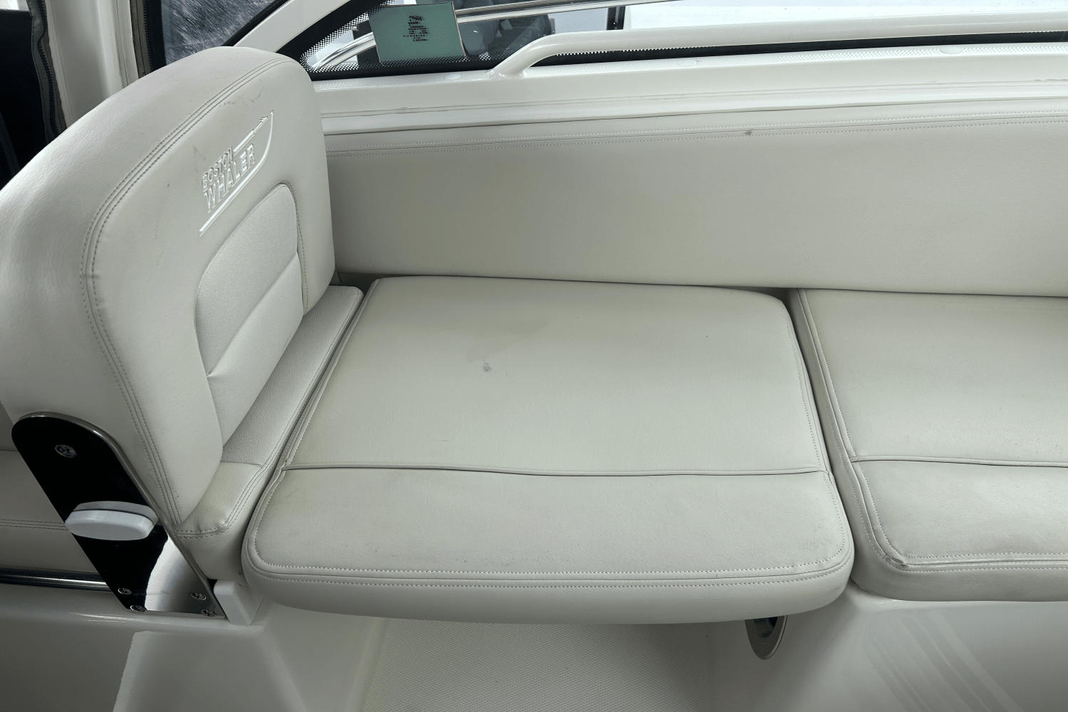 2018 Boston Whaler 285 Conquest Image Thumbnail #13