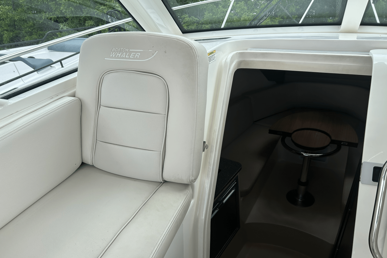 2018 Boston Whaler 285 Conquest Image Thumbnail #14