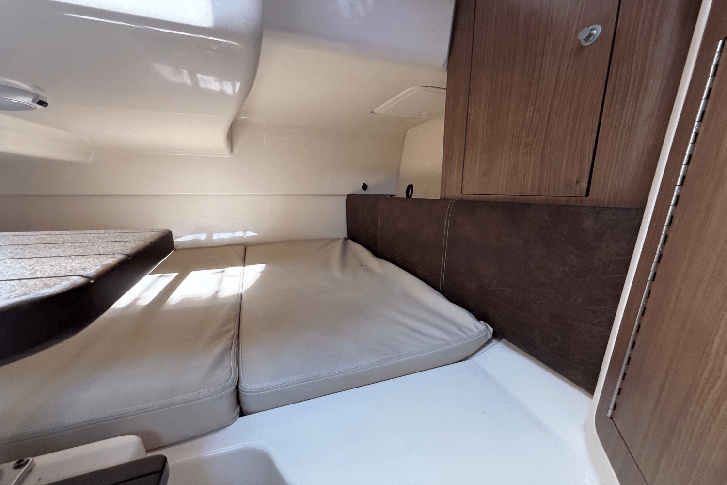 2018 Boston Whaler 285 Conquest Image Thumbnail #12
