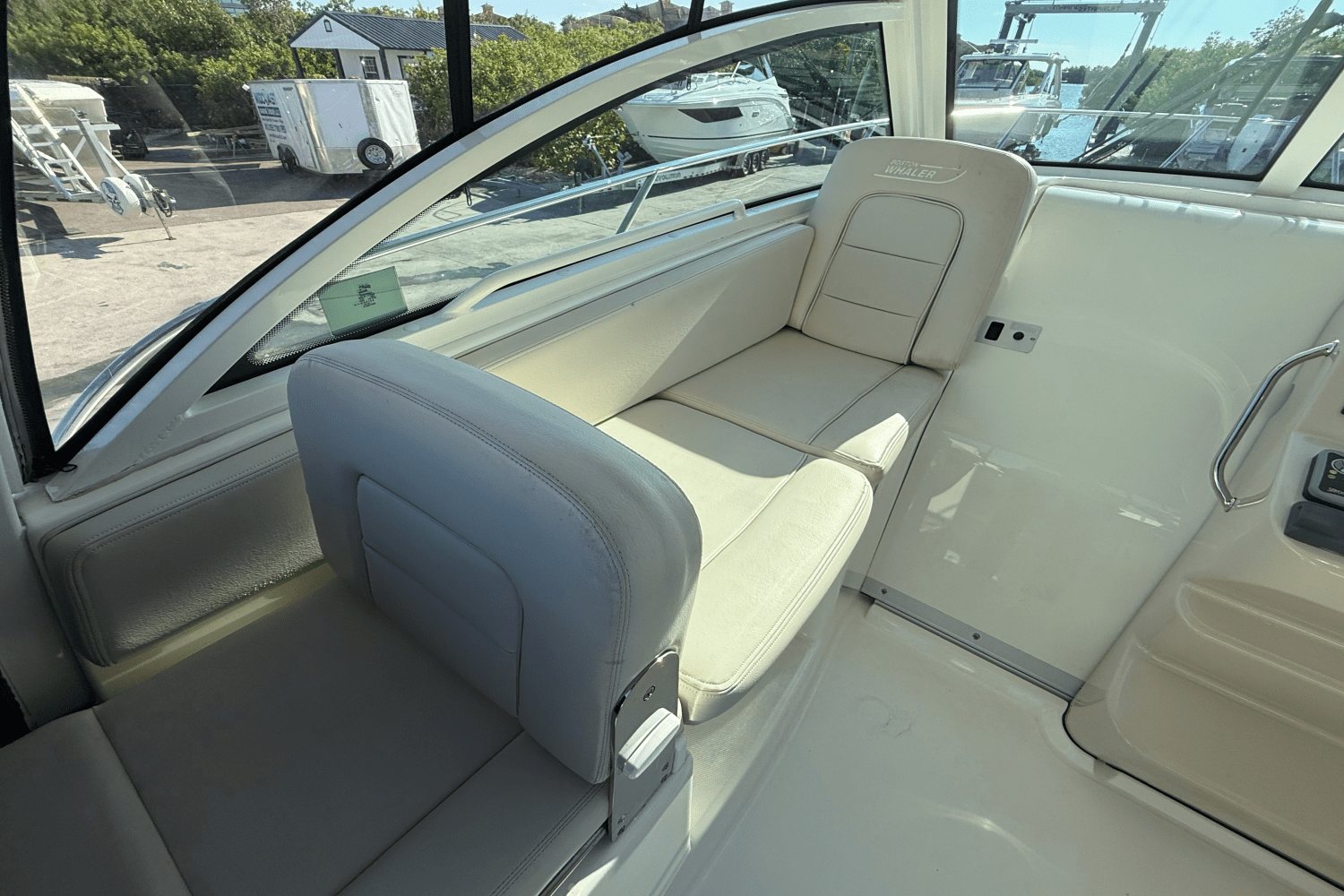 2018 Boston Whaler 285 Conquest Image Thumbnail #16