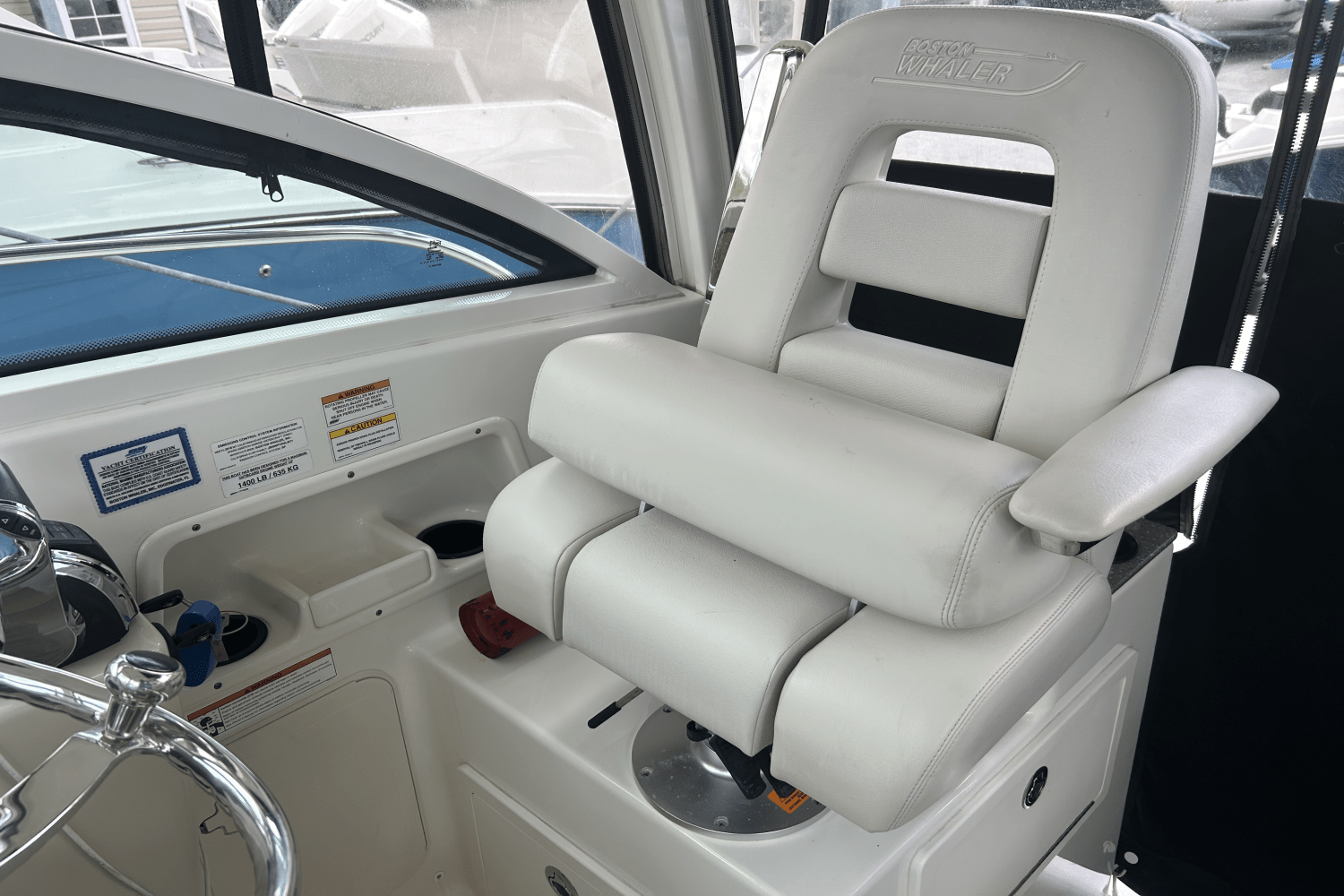 2018 Boston Whaler 285 Conquest Image Thumbnail #12