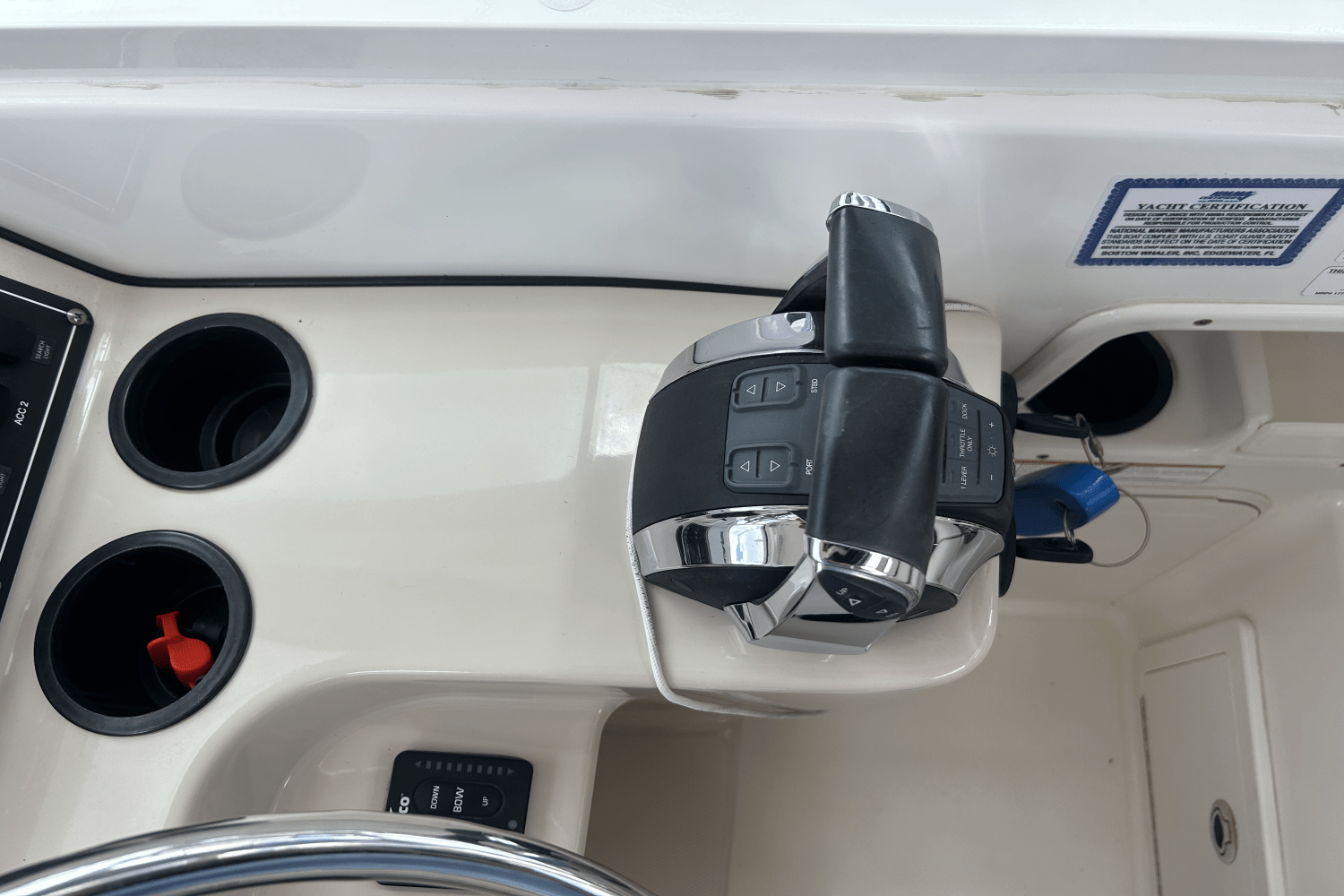 2018 Boston Whaler 285 Conquest Image Thumbnail #11