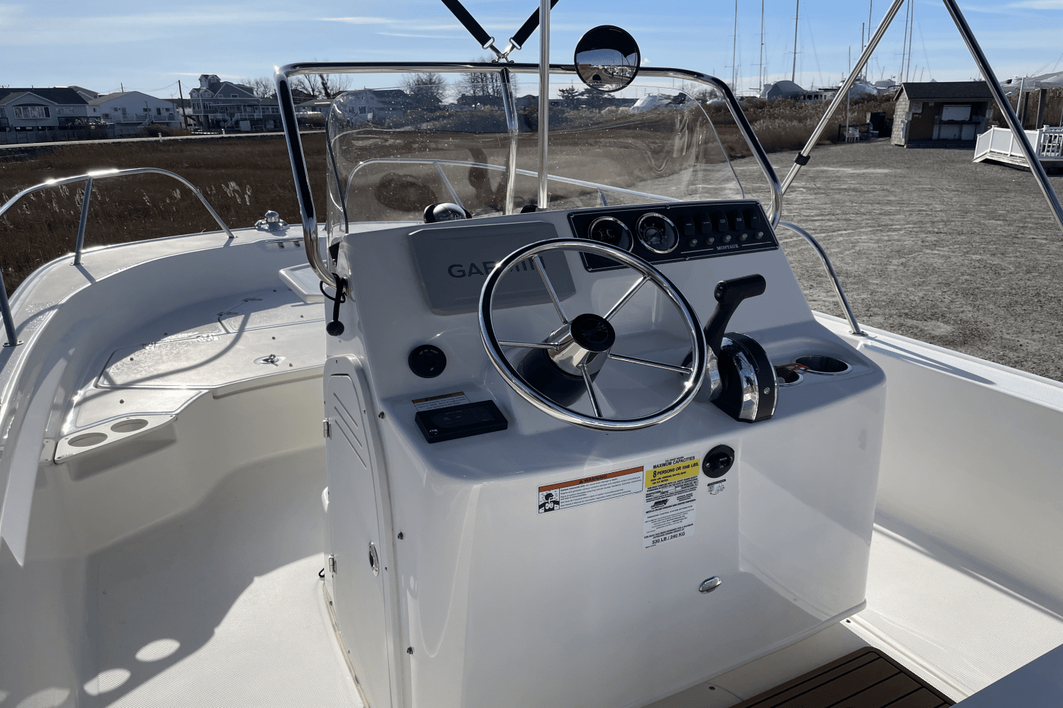 2021 Boston Whaler 190 MONTAUK Image Thumbnail #3