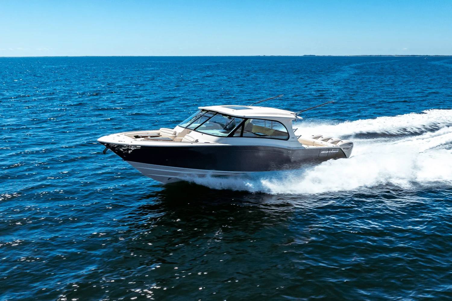 2026 Grady-White Freedom 415 Image Thumbnail #3