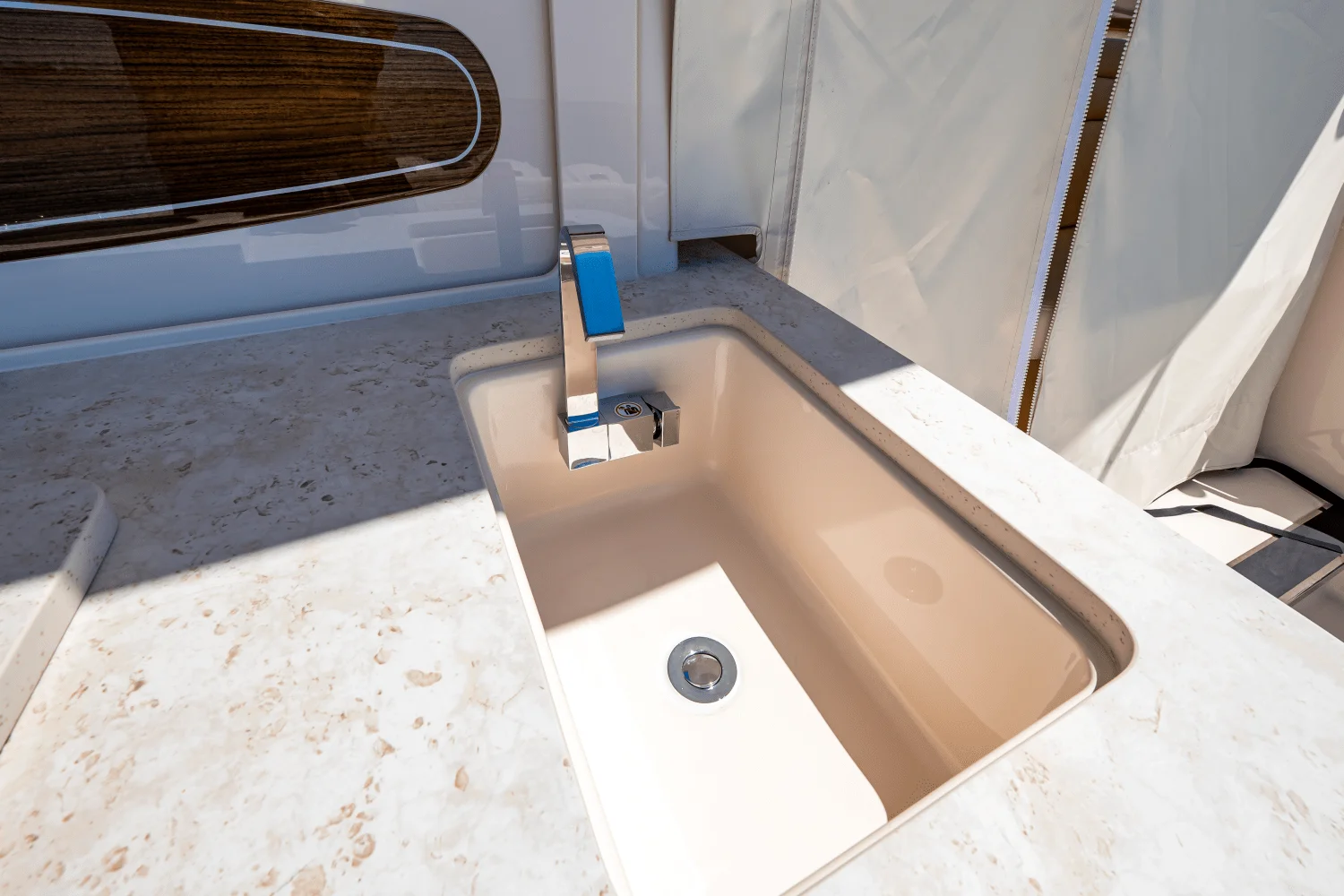 2026 Grady-White Freedom 415 Image Thumbnail #27