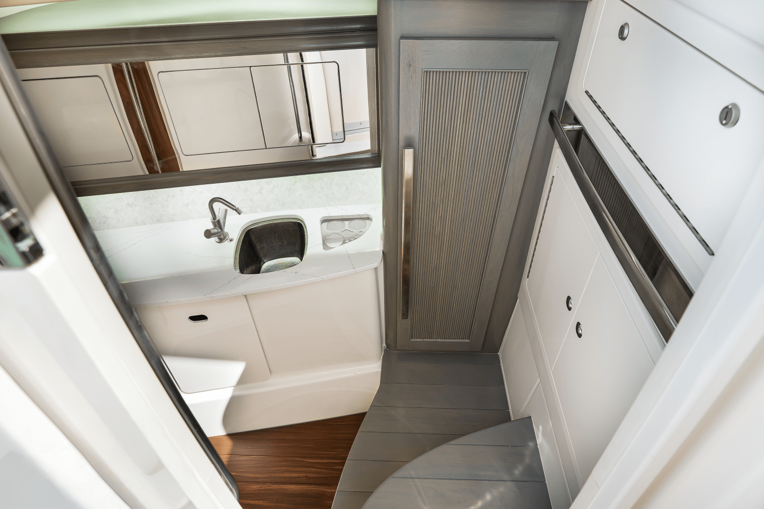 2026 Grady-White Freedom 415 Image Thumbnail #73