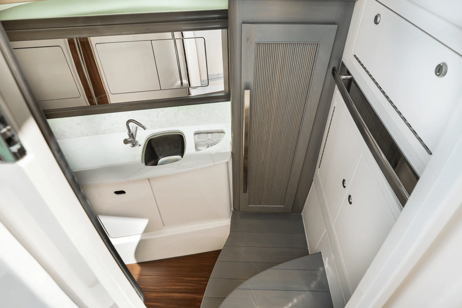 2026 Grady-White Freedom 415 Image Thumbnail #73