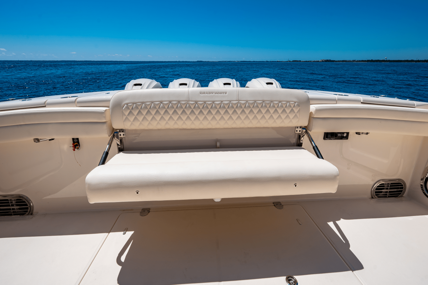 2026 Grady-White Freedom 415 Image Thumbnail #22
