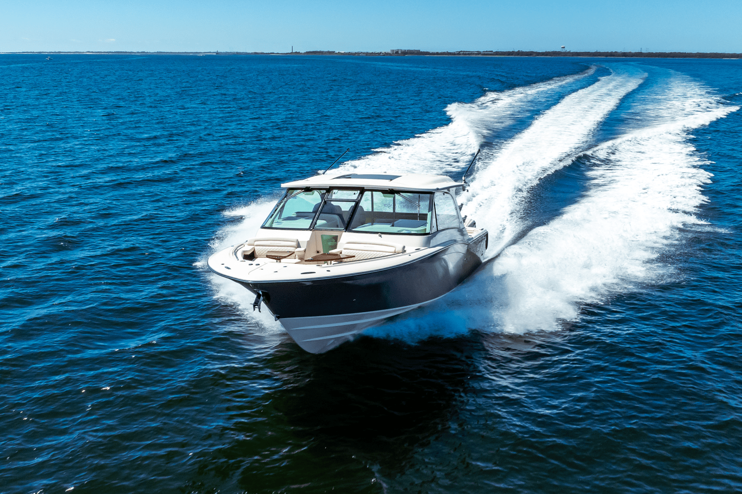 2026 Grady-White Freedom 415 Image Thumbnail #19