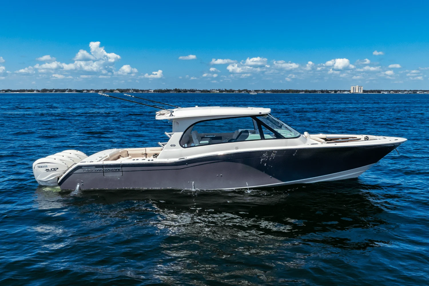 2026 Grady-White Freedom 415 Image Thumbnail #1