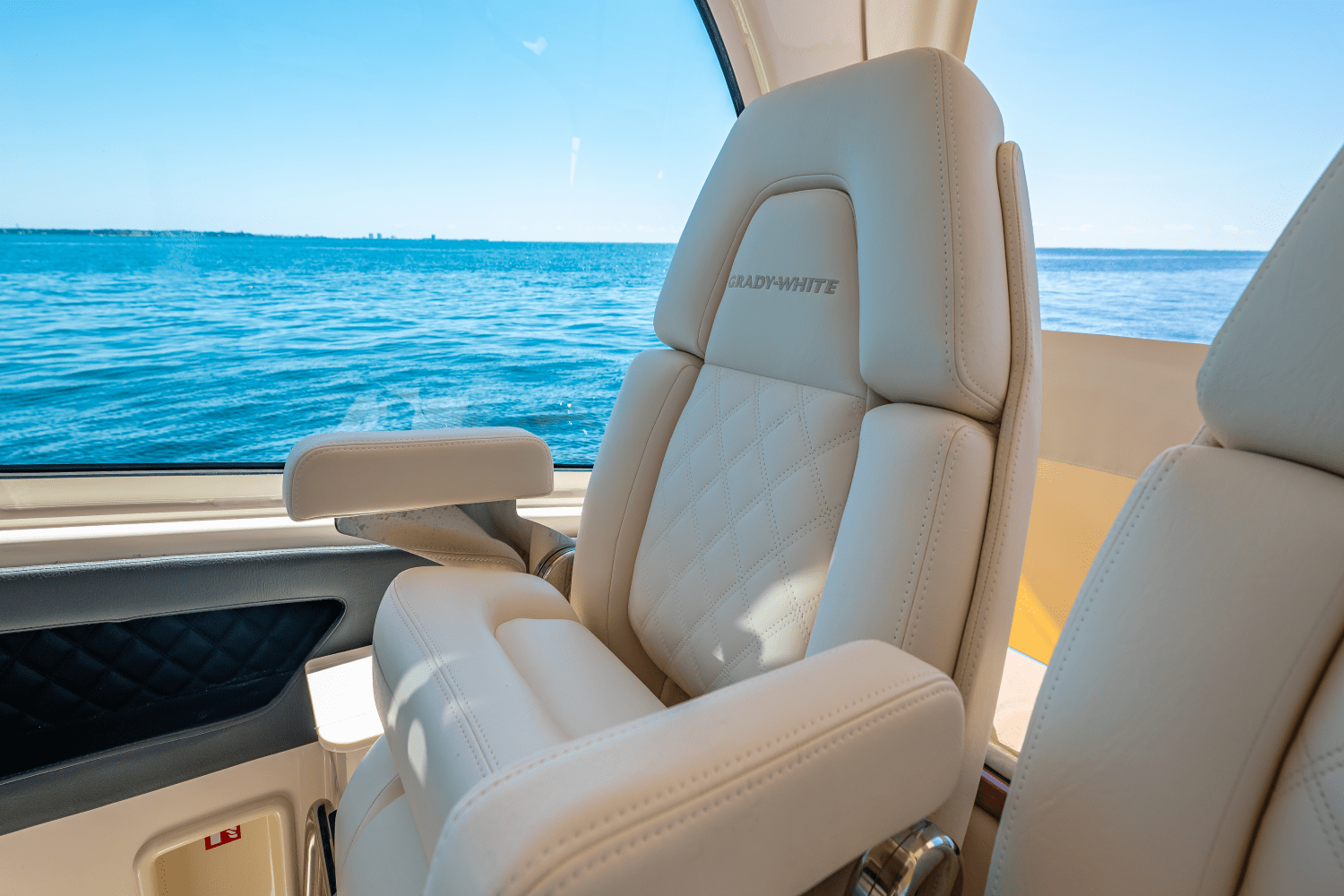 2026 Grady-White Freedom 415 Image Thumbnail #54