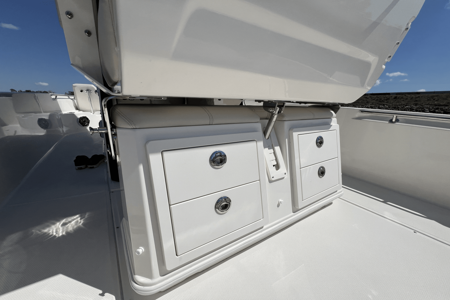 2025 Boston Whaler 280 Dauntless Image Thumbnail #68