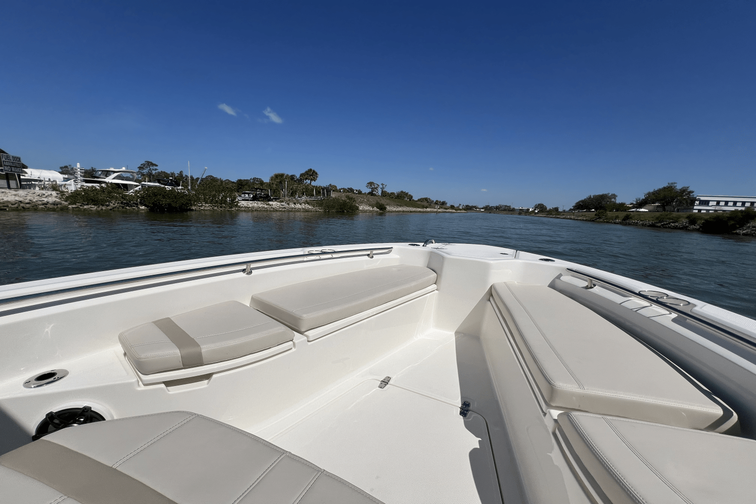 2025 Boston Whaler 280 Dauntless Image Thumbnail #39