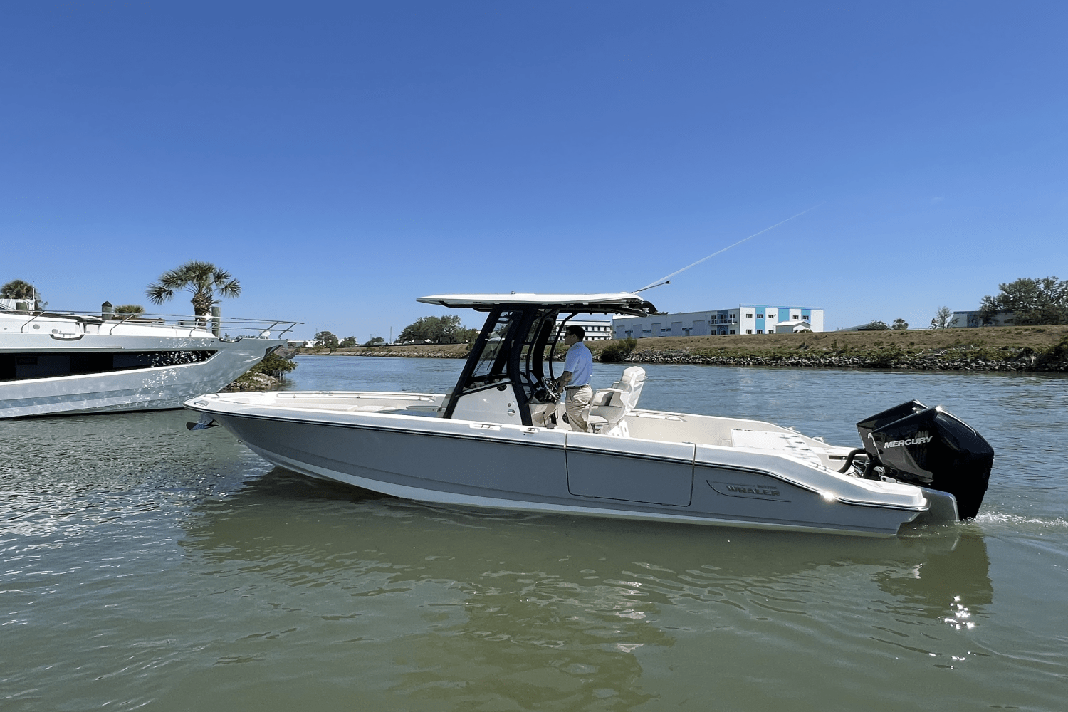 2025 Boston Whaler 280 Dauntless Image Thumbnail #4